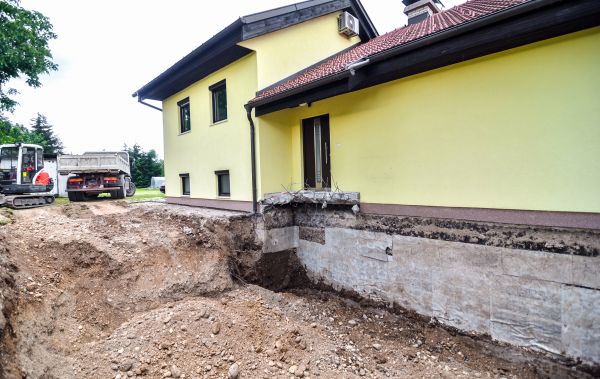 Concrete Foundation Repair in Maryville