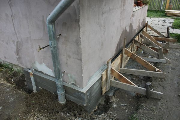 Cost of House Underpinning in Maryville