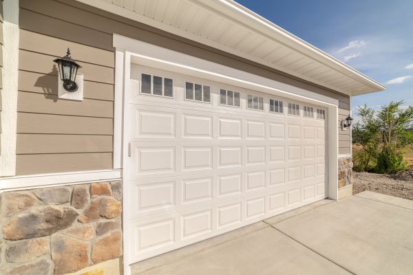 Garage Lifting in Maryville